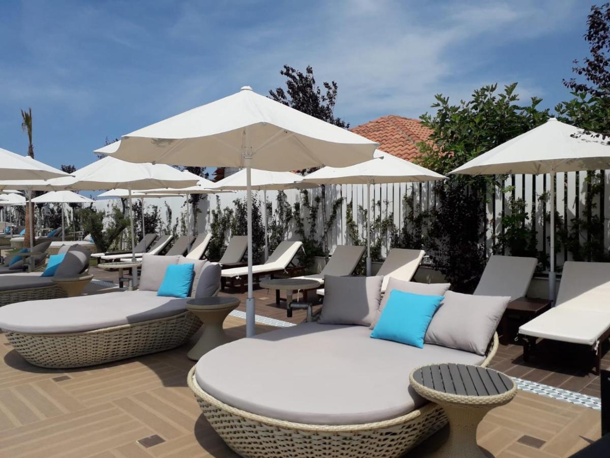 Paradise Rooftop Golem Golem  Eksteriør billede